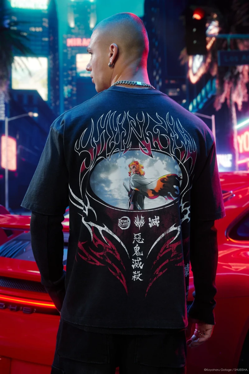 YoungLA Playera Negra Grafico Criatura